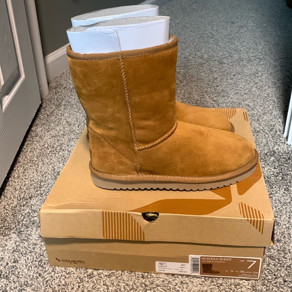 Ugg Koolaburra Classic Short Chestnut Boots Sz 7